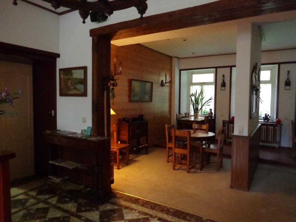 Hotel Gai-Sejour Ла Рош ан Арден Екстериор снимка